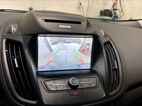 Used 2018 Ford Escape SEL image 14