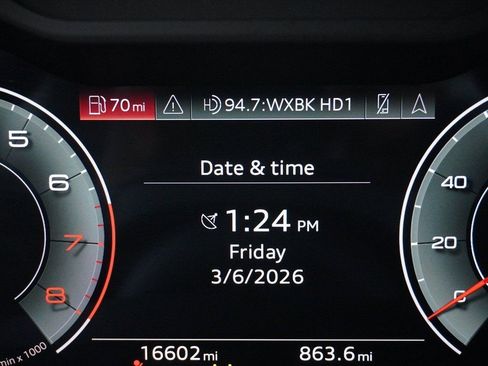 Used 2023 Audi Q8 Premium AWD/4WD image 41