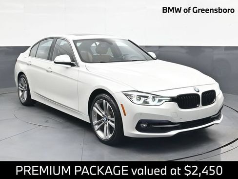 Used 2017 BMW 330i Sedan RWD image 1