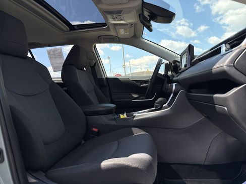 Used 2019 Toyota RAV4 XLE w/ Convenience Package AWD/4WD image 37