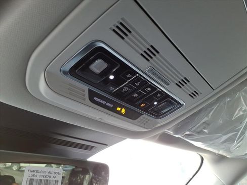 New 2026 Lincoln Nautilus Premier w/ Equipment Group 102A image 20