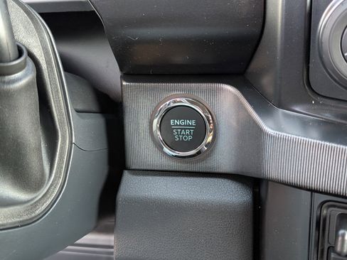 New 2026 Ford F250 Platinum image 27