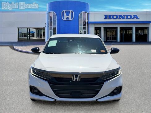 Used 2022 Honda Accord Sport image 10