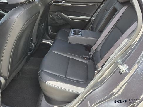 Certified 2025 Kia Seltos EX FWD image 11