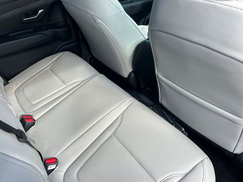 New 2026 Hyundai Santa Cruz SEL FWD image 9