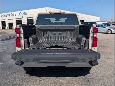 New 2026 Chevrolet Silverado 1500 Custom image 17