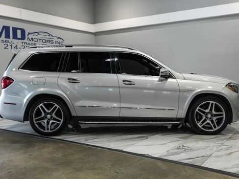 Used 2017 Mercedes-Benz GLS 550 4MATIC image 11