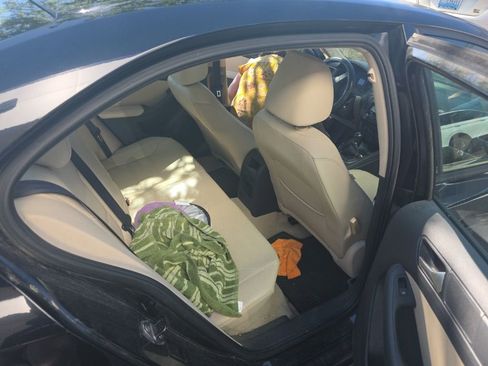 Used 2014 Volkswagen Jetta SE image 9