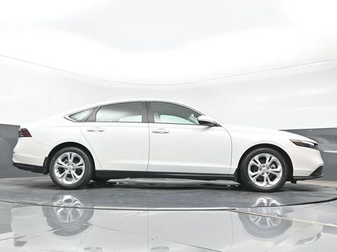 Certified 2024 Honda Accord LX image 25