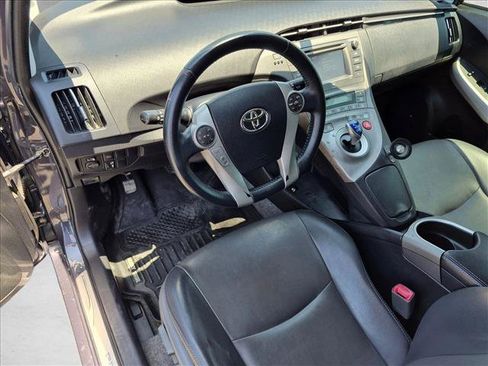 Used 2013 Toyota Prius Five w/ Appearance Pkg FWD image 10