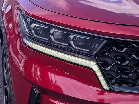 Used 2021 Kia Sorento SX FWD image 9