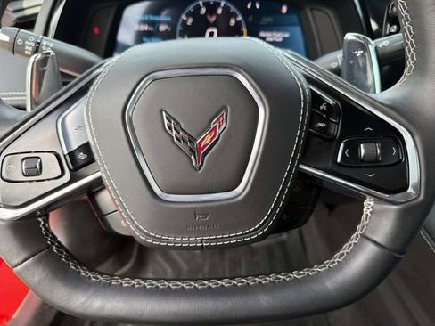 Used 2025 Chevrolet Corvette Stingray Coupe w/ 1LT RWD image 17
