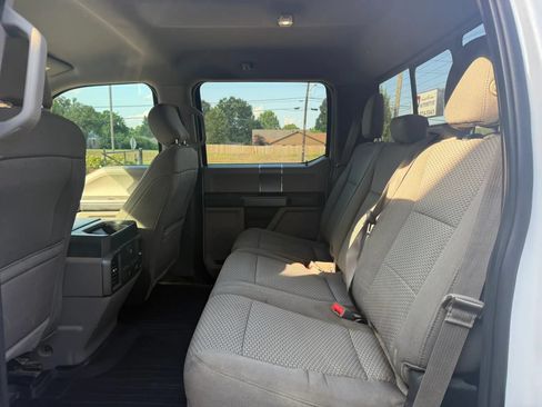 Used 2018 Ford F150 XLT w/ Equipment Group 302A Luxury AWD/4WD image 14