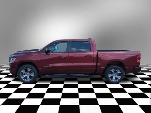 Used 2023 RAM 1500 Laramie AWD/4WD image 4