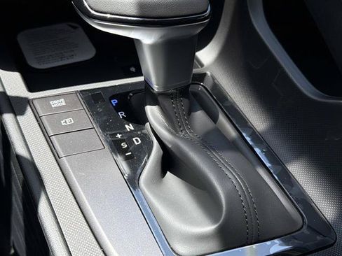 New 2026 Hyundai Elantra SEL Sport FWD image 27