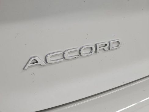 Used 2024 Honda Accord Sport image 7