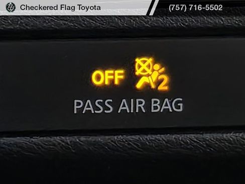 Used 2022 Nissan Frontier PRO-4X image 33