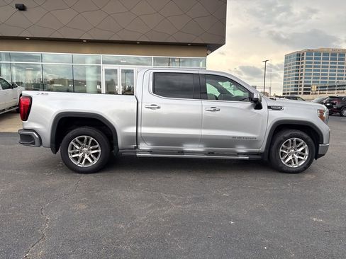 Used 2019 GMC Sierra 1500 SLT w/ SLT Premium Plus Package image 4