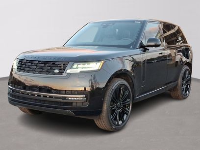 New 2025 Land Rover Range Rover SE