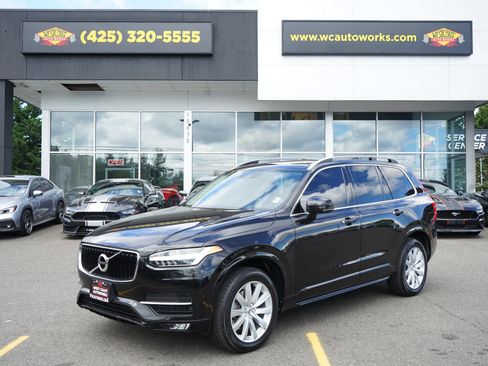 Used 2016 Volvo XC90 T6 Momentum w/ Momentum Plus Package AWD/4WD image 1