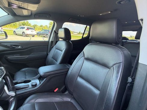 Used 2019 GMC Acadia SLT AWD/4WD image 5