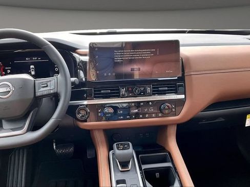 New 2026 Nissan Pathfinder Platinum AWD/4WD image 6
