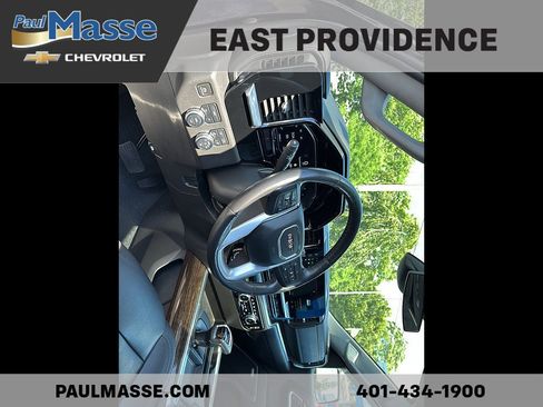 Used 2022 GMC Sierra 1500 Elevation w/ Elevation Premium Package AWD/4WD image 21