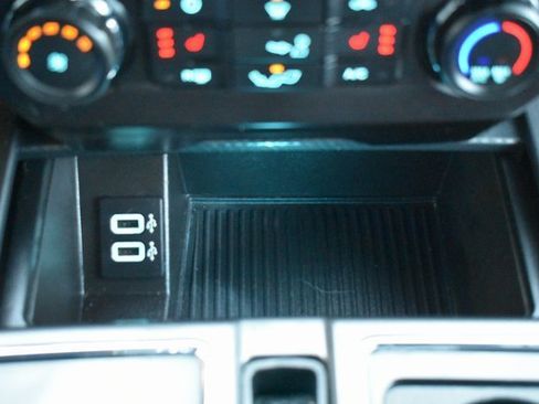 Used 2018 Ford F150 XLT w/ Equipment Group 302A Luxury image 34