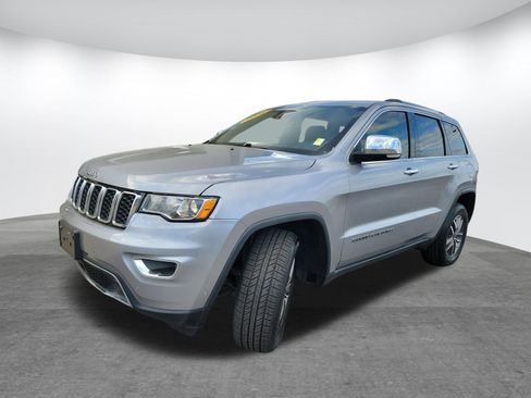 Used 2021 Jeep Grand Cherokee Limited image 3
