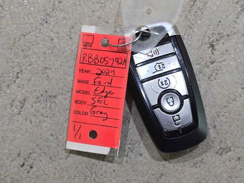 Used 2024 Ford Edge SEL w/ Convenience Package AWD/4WD image 32