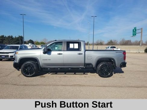 Used 2026 Chevrolet Silverado 2500 Custom w/ Custom Value Package image 3