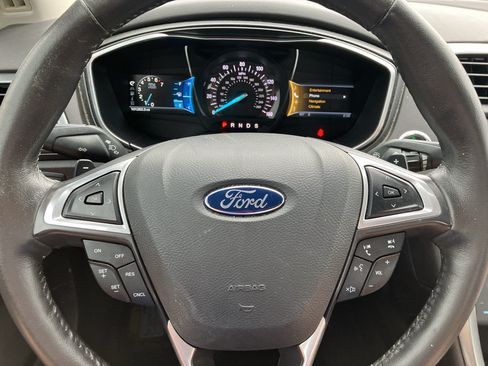 Used 2014 Ford Fusion Titanium FWD image 15