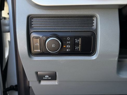 Used 2023 Ford F250 XL w/ 360-Degree Camera Package image 25