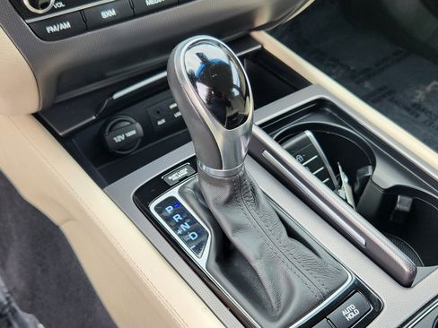Used 2017 Genesis G80 3.8 w/ Option Group 03 AWD/4WD image 11