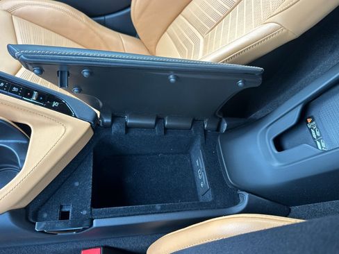 Used 2022 Chevrolet Corvette Stingray Preferred Cpe w/ Z51 Performance Package image 29