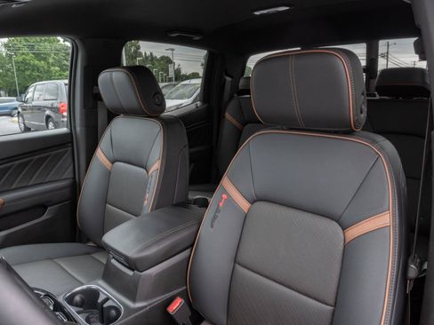 Used 2026 GMC Canyon AT4 w/ AT4 Premium Package AWD/4WD image 24