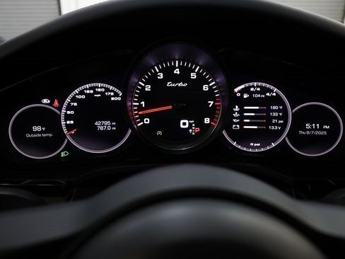 Used 2020 Porsche Cayenne Turbo image 88