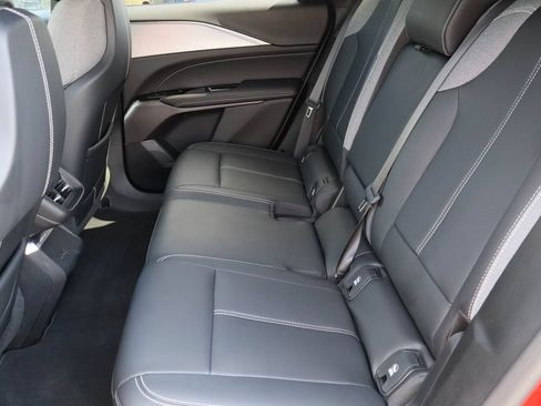 Certified 2024 Cadillac Lyriq Tech AWD/4WD image 25