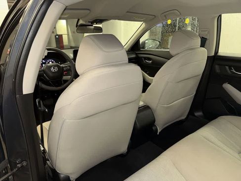Used 2023 Honda Accord LX image 25