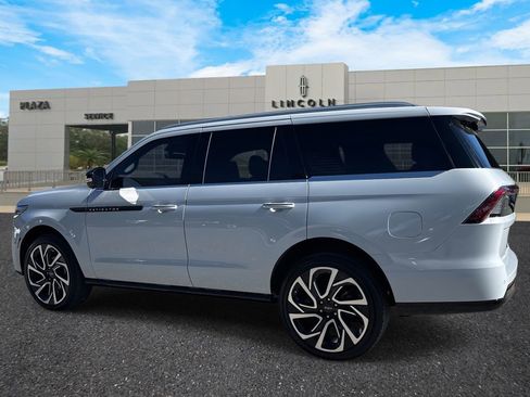 New 2026 Lincoln Navigator Black Label image 5