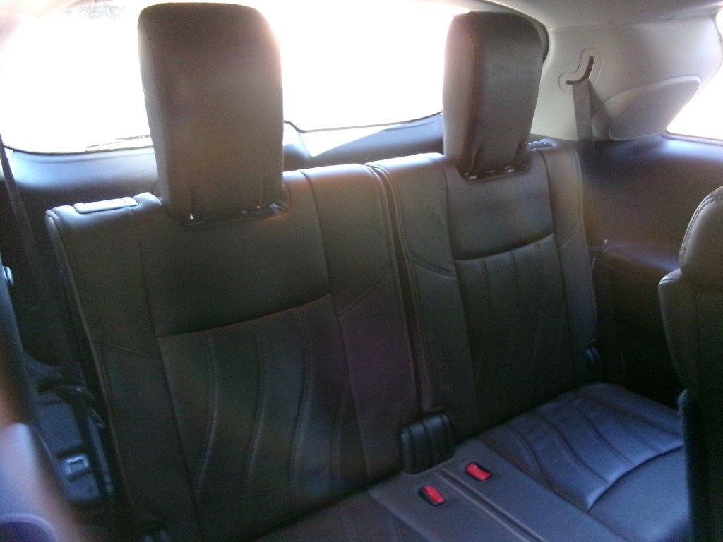 Used 2014 INFINITI QX60 FWD w/ Premium Plus Package image 30