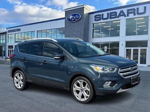 Used 2019 Ford Escape Titanium FWD image 1