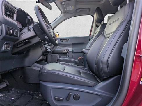 New 2026 Ford Maverick Lariat w/ Black Appearance Package AWD/4WD image 4