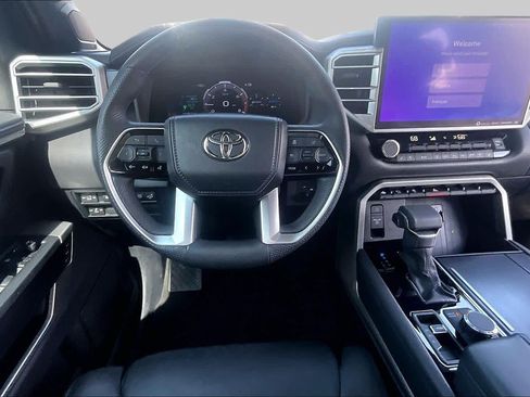 Used 2024 Toyota Tundra Platinum AWD/4WD image 6