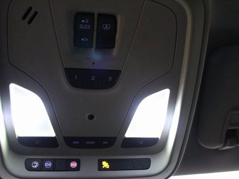 Used 2019 Chevrolet Impala Premier image 16