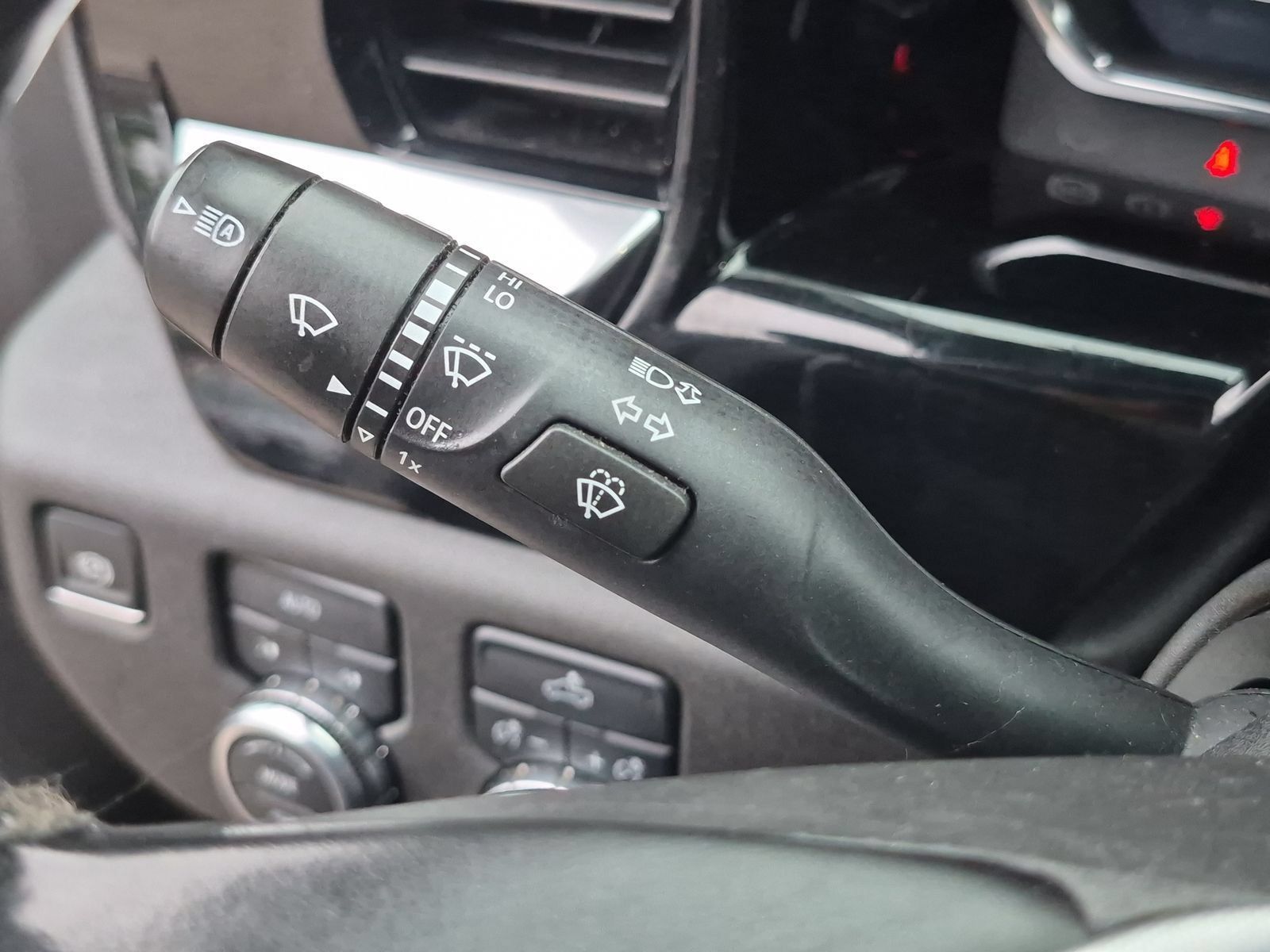 Used 2024 GMC Sierra 1500 Elevation AWD/4WD image 25