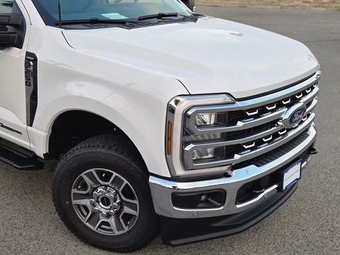 New 2026 Ford F250 Lariat w/ Lariat Premium Package AWD/4WD image 3