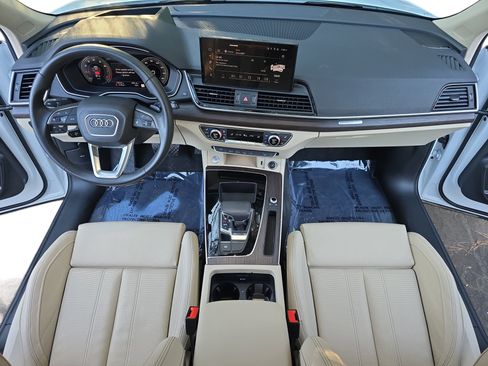 Used 2024 Audi Q5 2.0T Prestige image 9