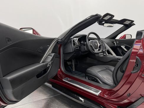 Used 2017 Chevrolet Corvette Grand Sport RWD image 23