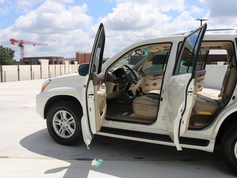 Used 2008 Lexus GX 470 AWD/4WD image 31